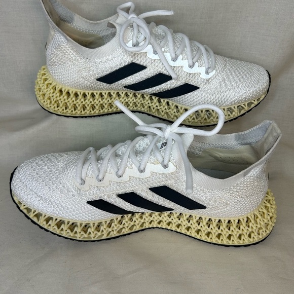 Adidas 4D Run 1.0 White/Black Men’s 7.5 — 3D‑printed lattice midsole RARE - Picture 2 of 9